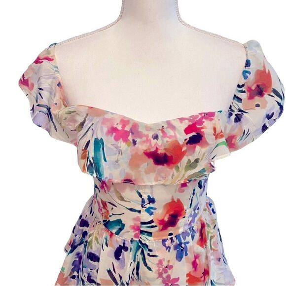Amanda Uprichard Floral Ruffle Venezia Gown Size Small - Picture 5 of 8